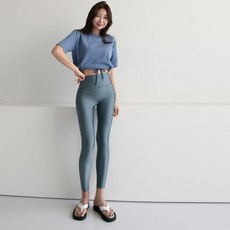 9d2b5391b26f573e47e6795ffc5903ae0e595cdca52a7799ccce51a2067a.jpg