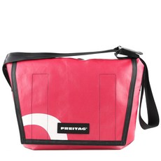 프라이탁저스틴