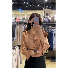 데이텀블라우스