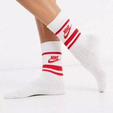 나이키 남녀공용 크루삭스 편안한 데일리 쿠셔닝 양말 부분메쉬 소재의 쾌적한 장목양말 패션 긴목양말 레드 로고 포인트 삭스
