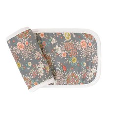 피카라아기띠침받이