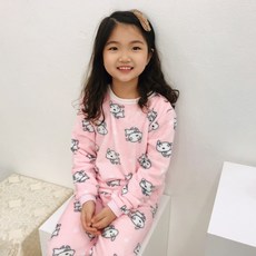 [범탱이네] 따뜻하고 뽀송뽀송한 촉감 아동 밍크 짱구잠옷 극세사 짱구잠옷