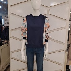 25c1d09e96e2c274f6ac5fde7b65b2b2a2afcabac70373179300452eec57.jpg