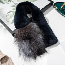 네이비워머폭스