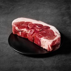 [수육용]국내산 숙성 한돈 1+ 등급 웻에이징 돼지고기 앞다리살 1kg, 1개