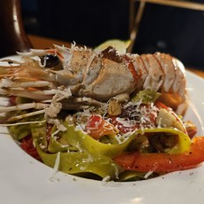 명품 바닷가재 스캄피 랑구스틴 홈캉스 캠핑요리 홈마카세 캠마카세 냉동 scampi 뉴질랜드, 1개, 1.35kg