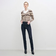 bf92ca341543fdc7547fadc7fa2633f4519cfe5f545e8bfa3c4905460434.jpg