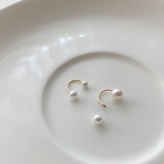 커브피어싱