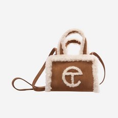 (국내) 텔파 x 어그 스몰 쇼핑백 체스트넛 Telfar UGG Small Shopping Bag Chestnut