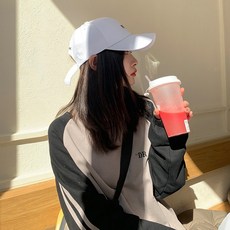 d3a0927b5a356d07122e65b27c6185efaaff45f45934211d79ced4b2c5cb.jpg