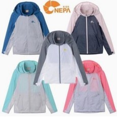 만다리나덕그라비타