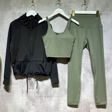 9ddd80a34c6f9e1058bf3afb5aef6fab9e3670b2d36895684e5b63cabfb2.jpg