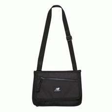 뉴발란스앞포켓크로스백