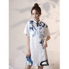 4424ad168fab0381a395221b7a5b8be36531bf3a1a3ea0d0311da2b3f320.jpg