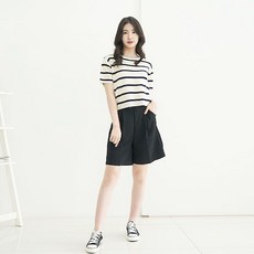 남아반팔카라니트