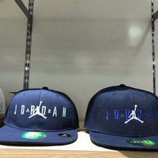 점프맨스냅백