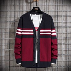 최우식스트라이프니트