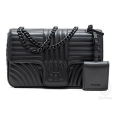[PRADA] 프라다 다이아그램 가죽 미디엄 숄더백 1BD108-WD91-F0ES9