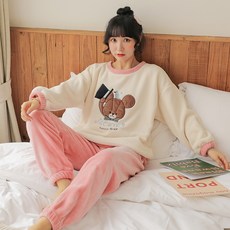 1cd7788dbf13a440b2c9bcf93bd7ef2dad4096b4b85a90818250dbfaae21.jpg