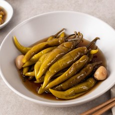 마녀바스켓 [T]새콤달콤 밥반찬 간장고추 장아찌 1kgx2개, 2개, 1kg