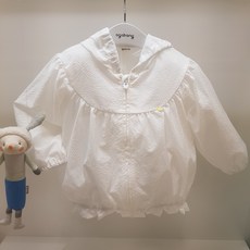 아가방 40% 여름 베이비페어! 배신없는 여름 화이트 바람막이 점퍼! 여름 가디건은 찐 추천 에어컨 바람 커버 요걸로 화이트 크레이프지 후드 점퍼! 주름이 총총 뷰티한 외출복