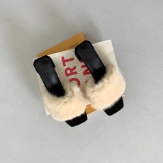 ef062af7cf0c8971c13fdd8c5e3863aee694f8f1aff44f4b6ca49bf38956.jpg
