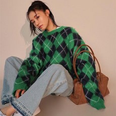 요즘힙한 모델한혜진 레트로 자가드 루즈핏 스웨터 여성니트 여자니트 완소템 오피스룩