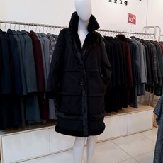 여성무스탕