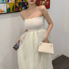 3d95b397052892780e276219edacea71b5bd9916304c708bb26b550abca8.png
