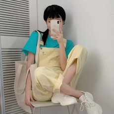 [JE108898] 실제촬영실가 크림옐로우감령되어 슬림해 보이는 와이드 데님 멜빵 팬츠+순수하다색티셔츠