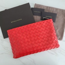 보테가베네타라지클러치