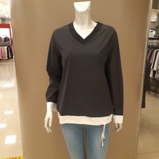 안지크 브이넥티셔츠