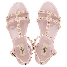 발렌티노락스터드