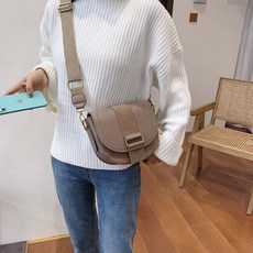 c8058888cdddd0d3c323aed486960f9d3faff44c560e7a74f6745eb24c25.jpg