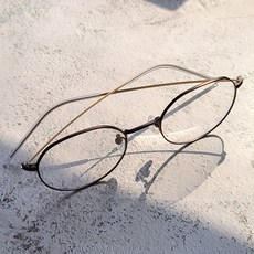 가벼운안경