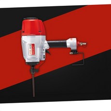 목조 주택 단열재 설치 작업 에어 타카 30~160MM 인테리어공사