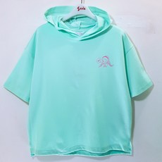 d12bb8c8fc2f831a867e7592070c2a99bdaa530a485ad3d1f5500cbb7a92.jpg
