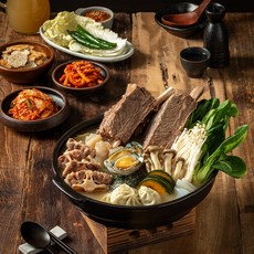 캠핑음식 왕갈비모둠전골 보양식 밀키트 (갈비1대+스지+꼬리구성), 2kg, 1개