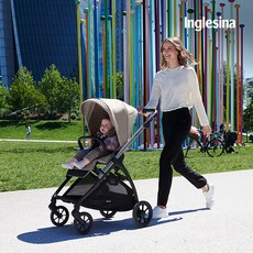 잉글레시나일렉타