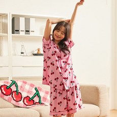 bf1a89bd5b9a6c747496058f2f6c2bb2a4a97de26f9facd8afca2ebc9581.jpg