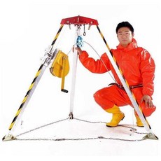 맨홀안전삼각대 구조 현장 윈치 안전장비 삼각대 맨홀, 2600파운드 두꺼운 윈치, 1개