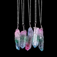 수정원석육각기둥