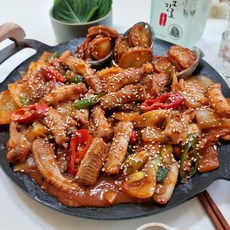부산아재 전복꼼장어 볶음 간편식 밀키트 자갈치 산꼼장어 저녁메뉴추천 집들이음식 캠핑음식 캠핑요리 술안주 홈파티음식 소주안주 보양식