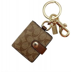 COACH [코치] 가방 참 열쇠 고리 F77675 GDKHA 카키 시그너처 Picture Frame 시그너처 가죽 아울렛 [병행