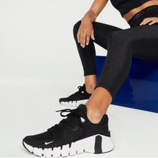 나이키메트콘여성