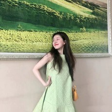 8270c630ac2384f4be8c67b5edc0237b852604f4514431bbef315adae7b2.jpg