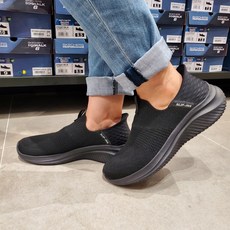 스케쳐스남성울트라플렉스