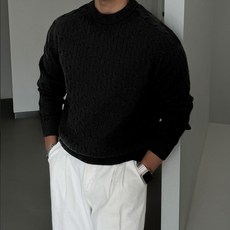 빠델 어깨가넓어보이는 남자 루즈핏 꽈배기 니트