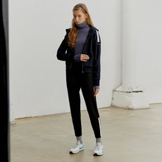 9a610f1d396d0a37432d0d99a12ad89f12bb7cc7ea4d2bb922b875cd9b04.jpg