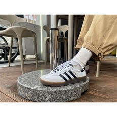 아디다스 스페지알 핸드볼 IE3403